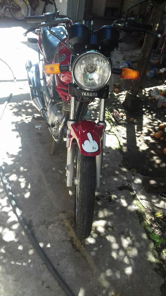 Vendo Yamaha 125 Permuto Ybr