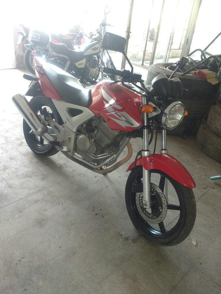 Honda Twister 250