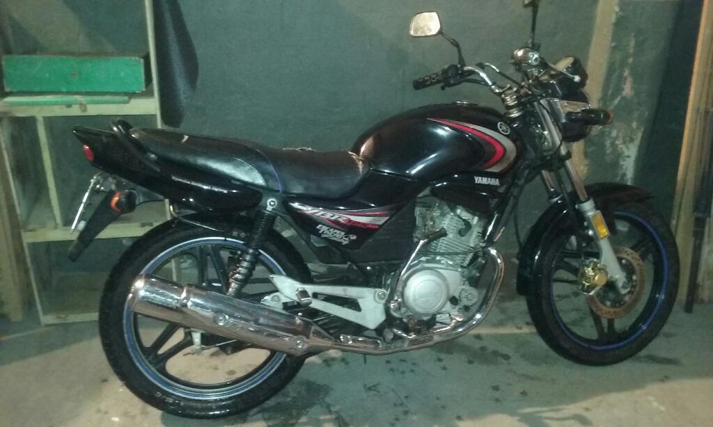 Vendo O Permuto Yamaha Ybr