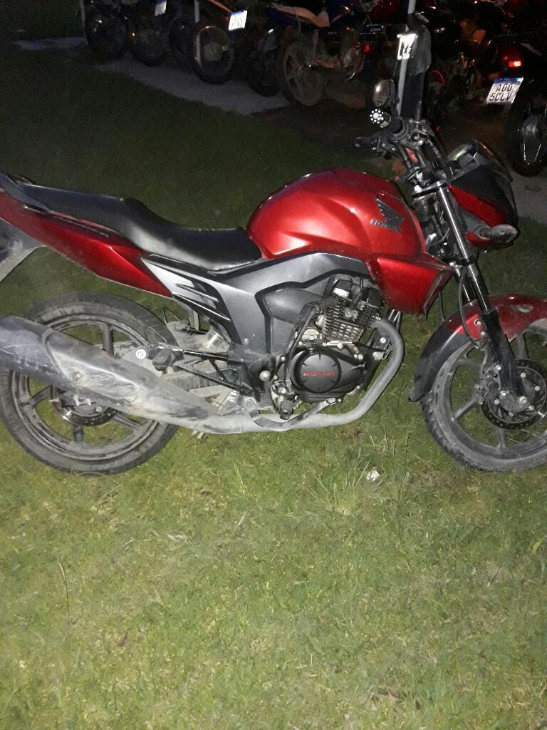 Se Vende Moto Invita Excelente Estado