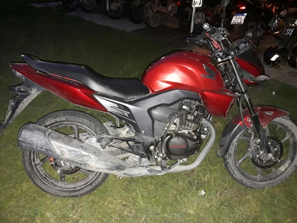 Se Vende Moto Invita Excelente Estado