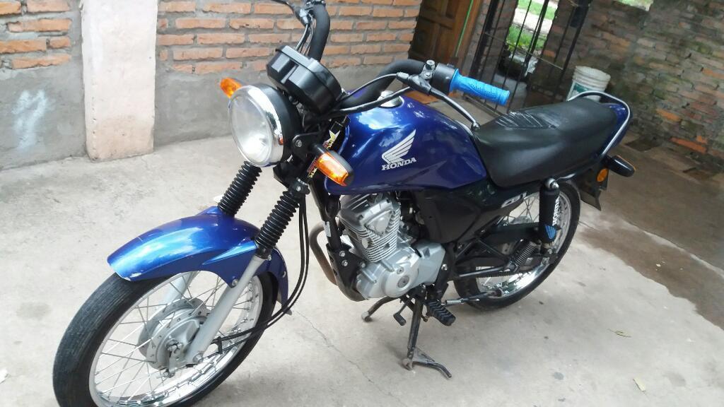 Vendo Honda Cb1 2013