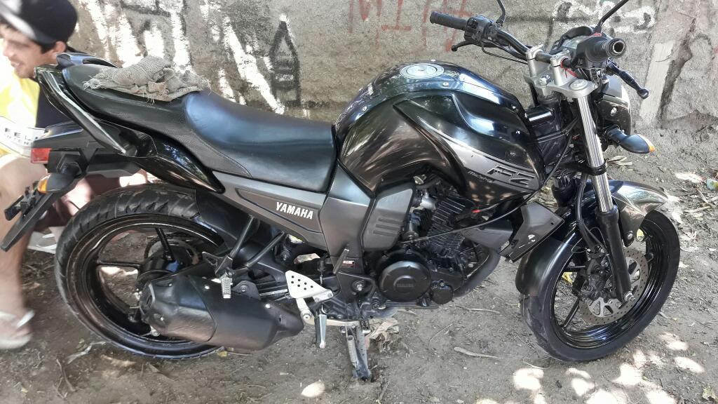 Vendo Urgente Fz Modelo 2014 Permuto 110