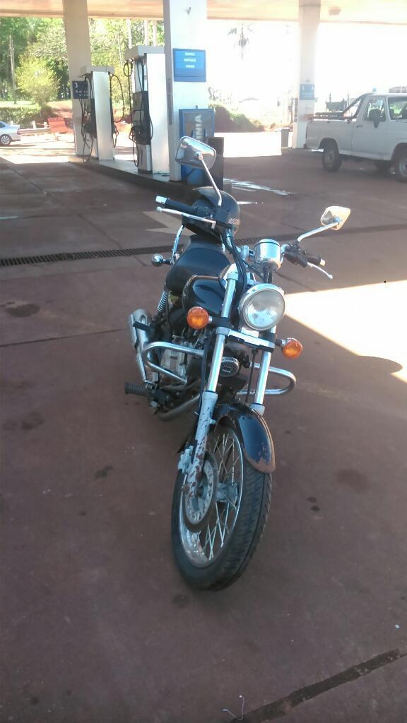 Moto Avenger 220cc Buen Estado