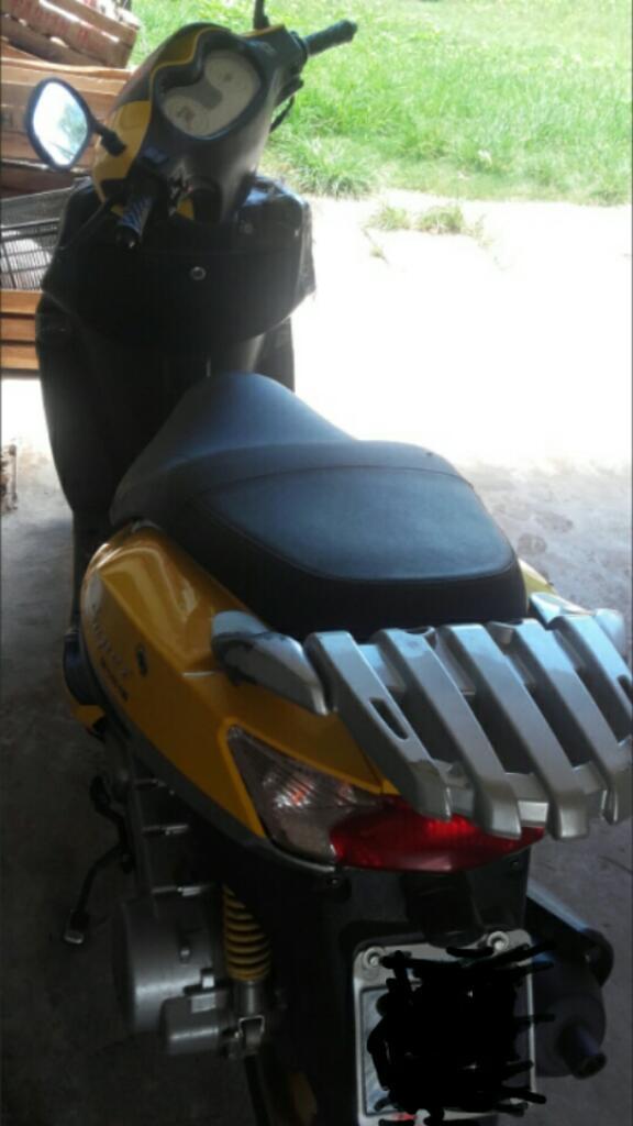 Vendo Moto Scooter 125 Gilera