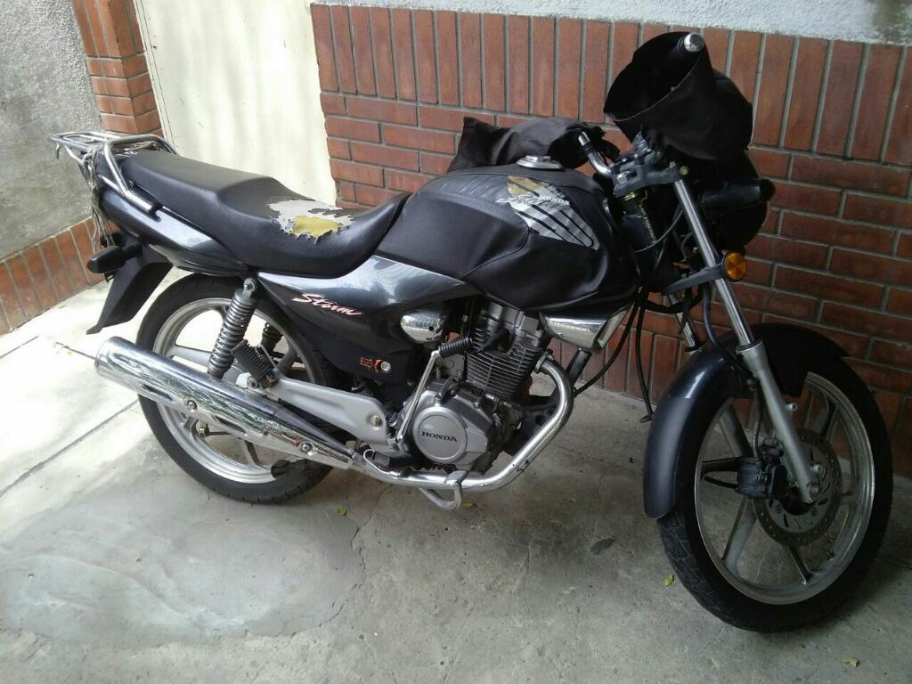 Moto Honda Storm Ful 2008 20000 Km