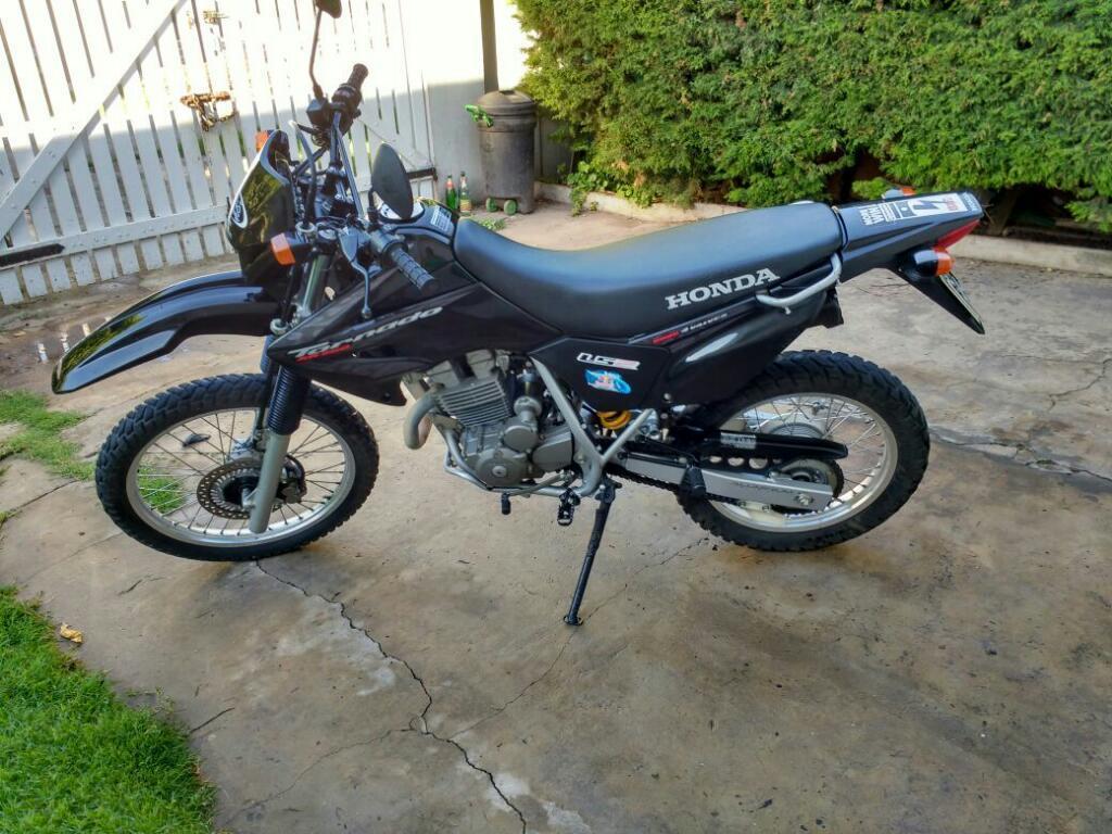 Tornado 2012 Unica Mano