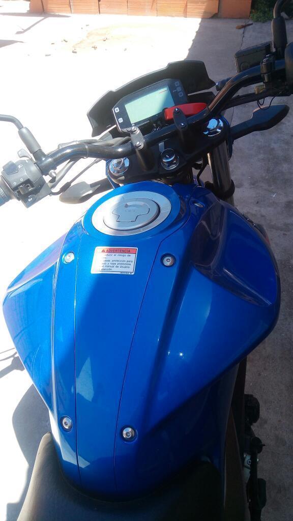 Moto Suzuki Gixxer