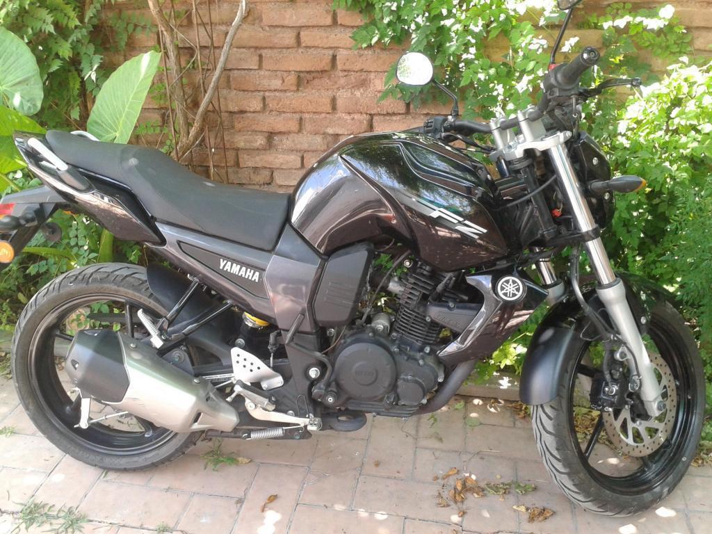 YAMAHA FZ 16 MODELO 2011