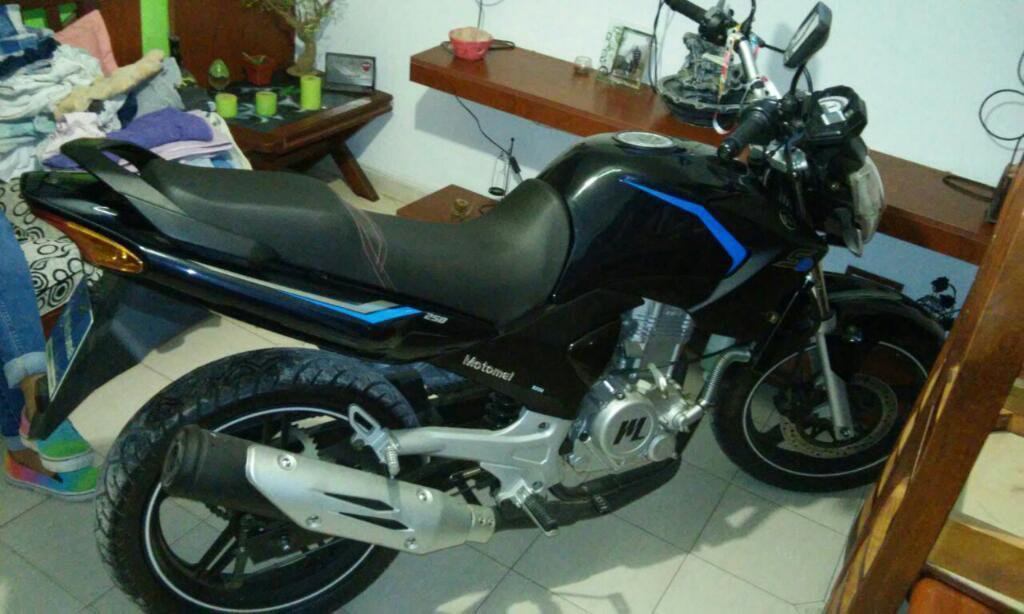 Vendo Motomel 250cc