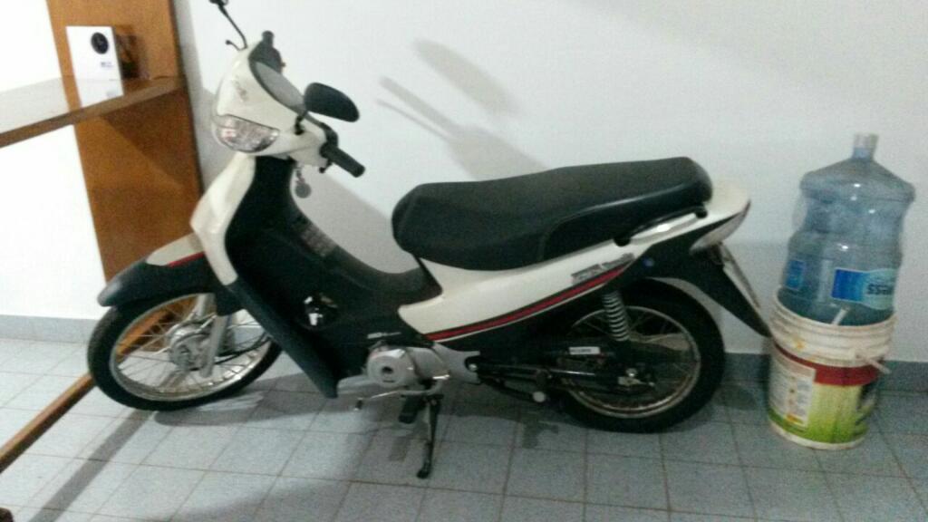 Moto Muy Poco Kilometraje Zanella Zb 110