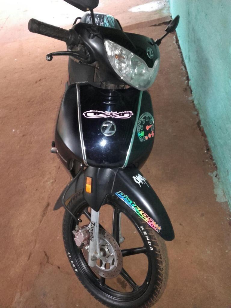 Vendo Moto