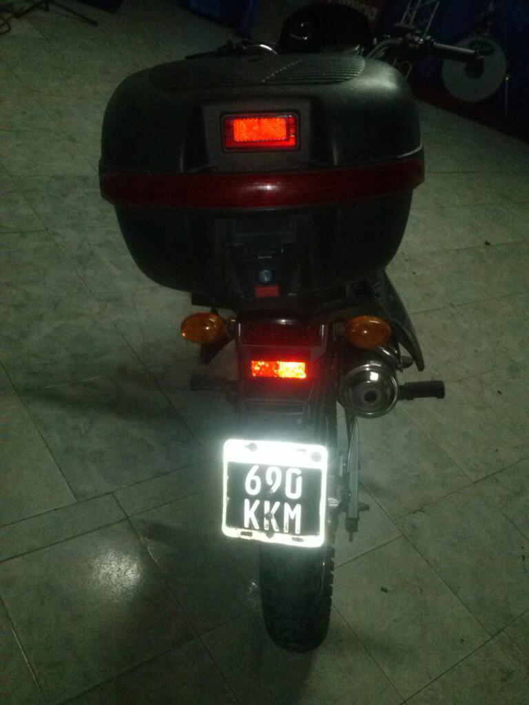 Vendo Appia 150 en exelente estado alrma anda todo unico dueño