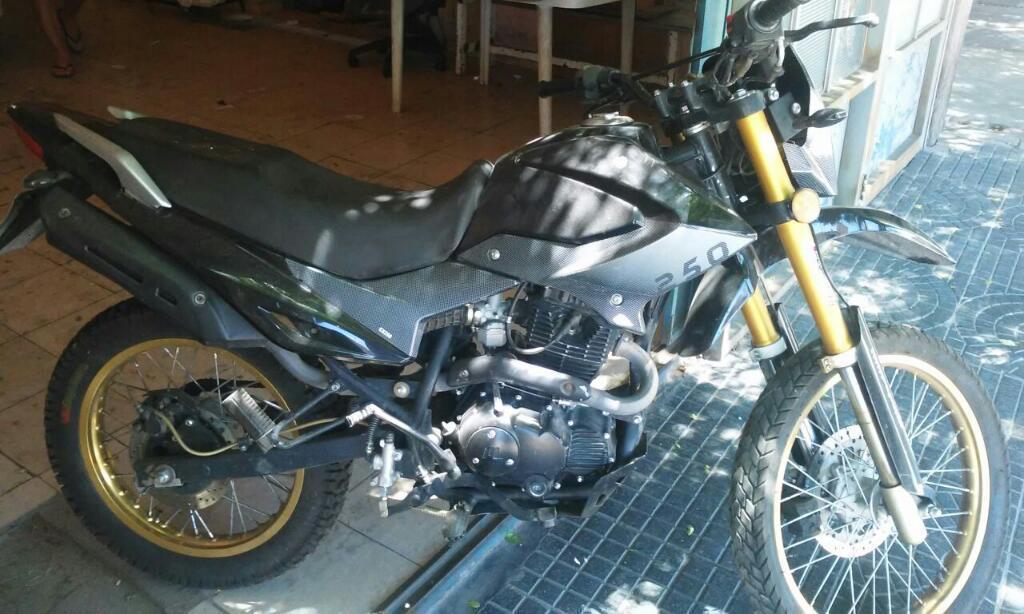 Solo Vendo Moto Excelente Estado