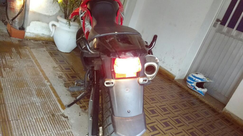 Vendo Moto