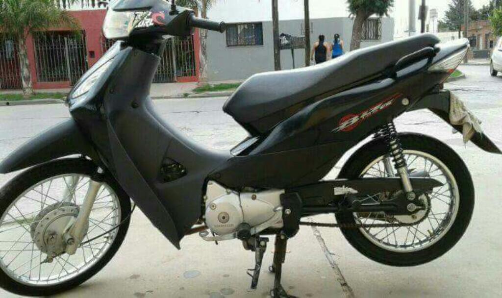 Vendo Honda Biz 125 Permuto