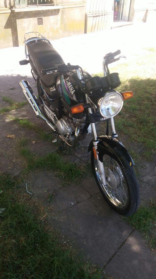 Se vende moto Yamaha YBR 125cc 2009