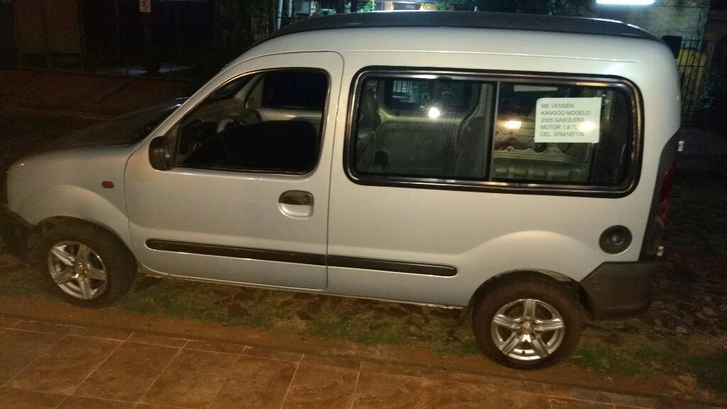 Vendo Acepto Titan Como Parte de Pago