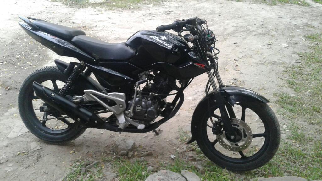 Rouser 135, Modelo 2015 Impecable