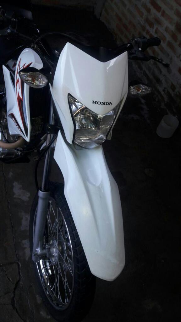 Vendo Urgente Xr150 2015 Impecablee