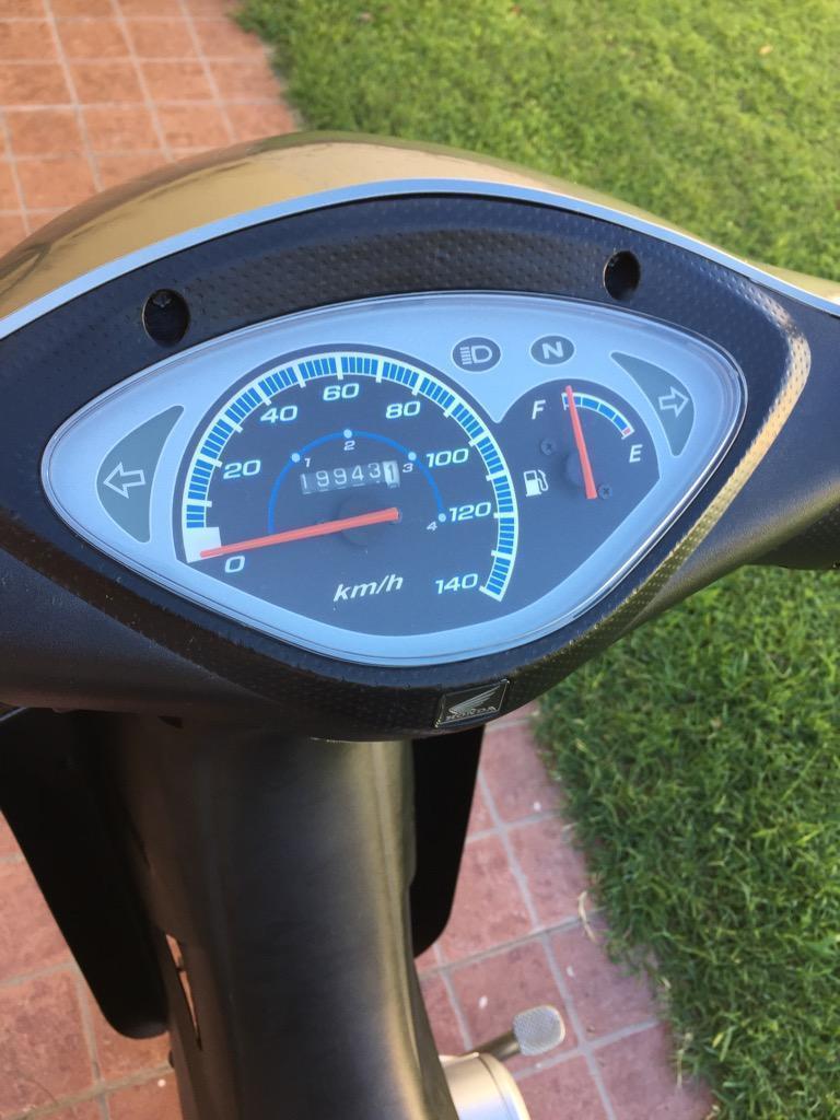 Vendo Honda Biz 125, Año 2013. Impecable
