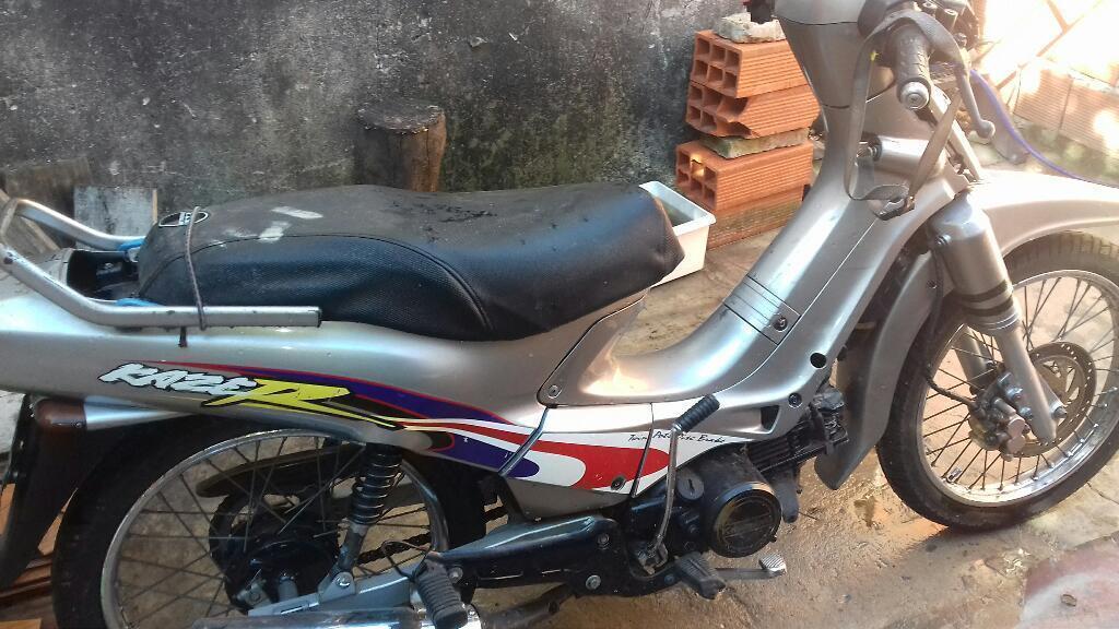 Vendo Kaiser Modelo 2000.pido 10mil