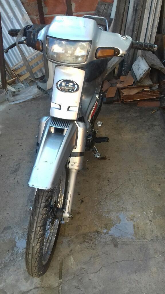 Vendo Kaiser Modelo 2000.pido 10mil