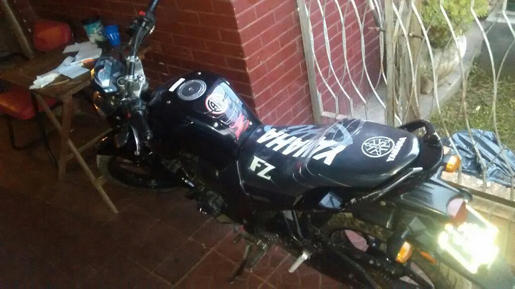 Vendo O Permuto Yamaha Fz 2013 en Buen Estado