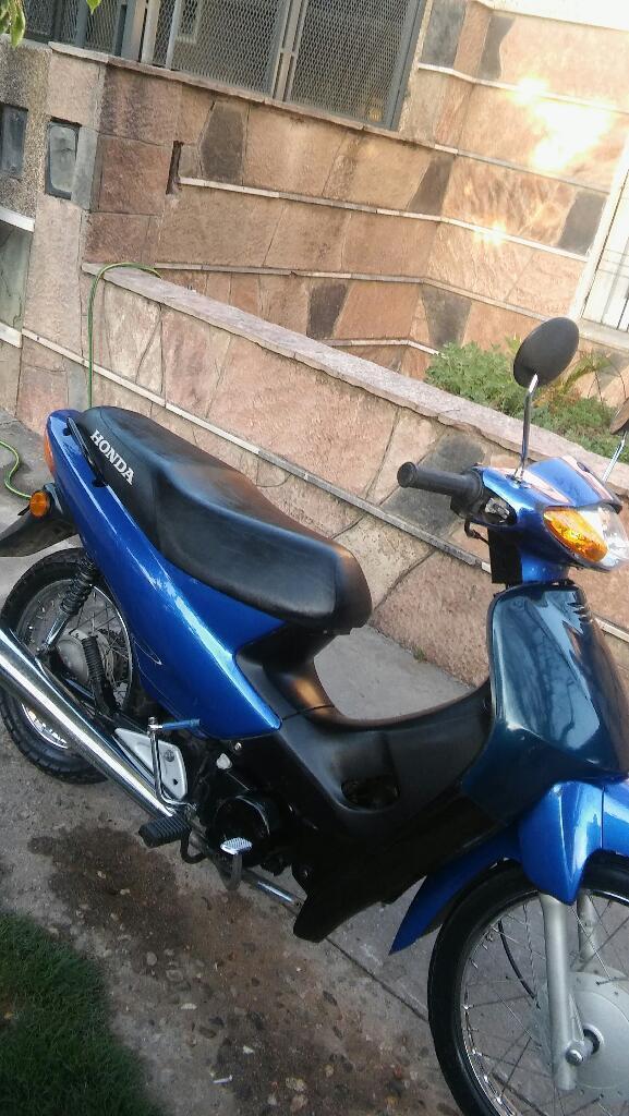 Vendo Brava 110 Todo de Honda Biz