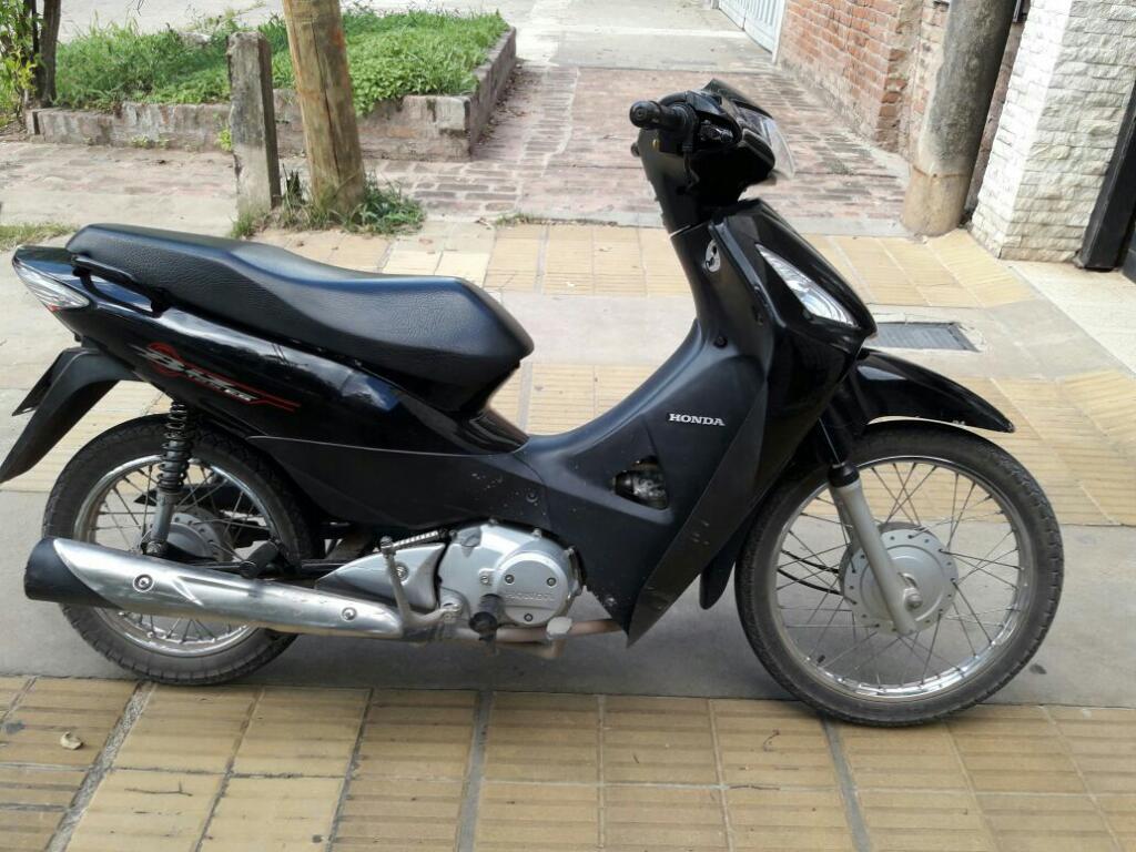 Vendo Honda Biz 125 Todos Los Papeles Impecable Única Dueña Titular