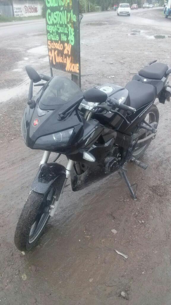 Vendo Moto Gilera 200 Modelo. 2013
