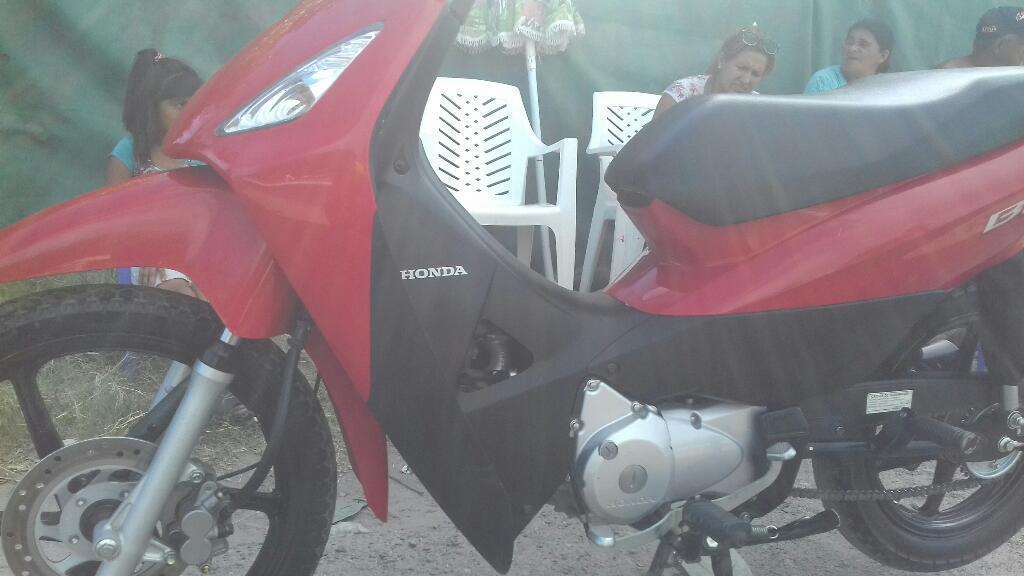 Vendo Honda Biz 2016 Resivo Moto Chica
