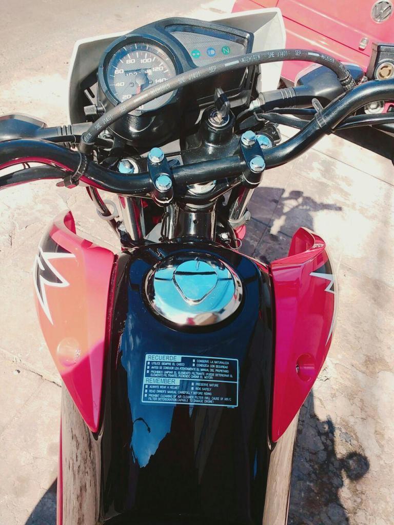 Honda xr150L 3000km 2015 noviembre