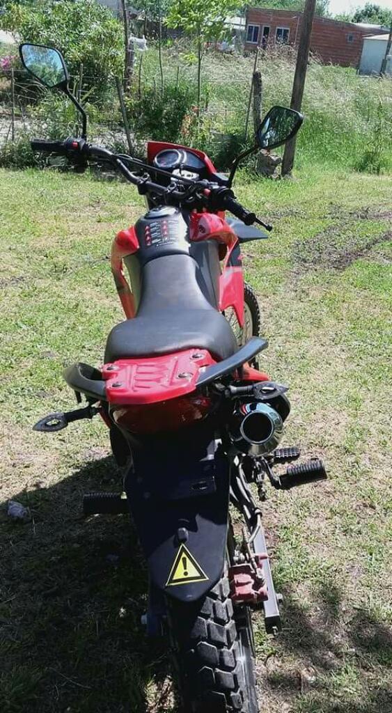 Vendo Moto Zanella Zr 200