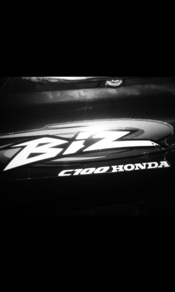 Vendo Honda Biz 100cc