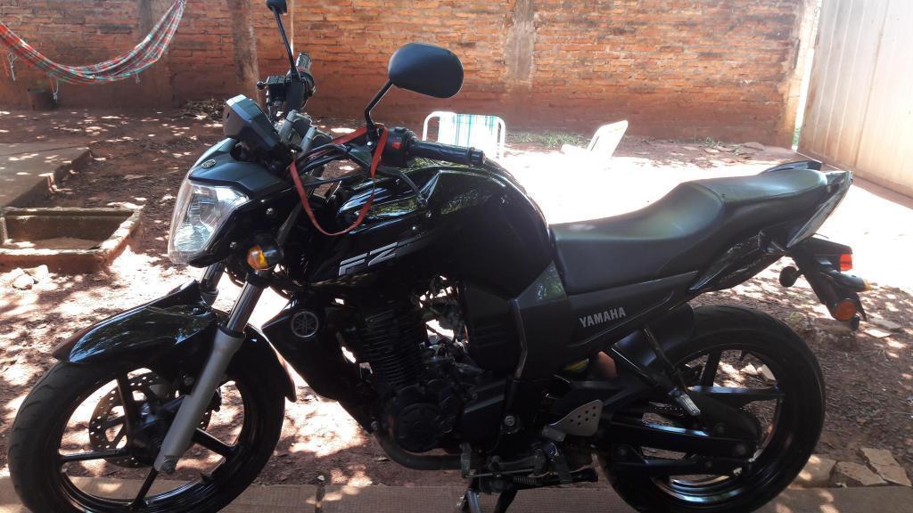 Vendo O Permuto Fz 2013