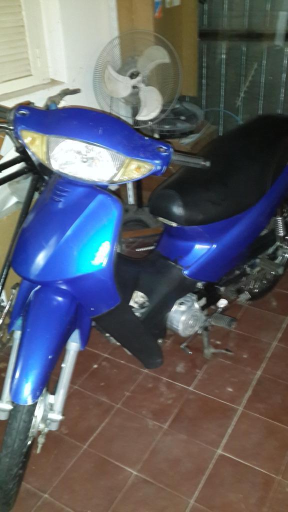 moto 100 cc de honda wave
