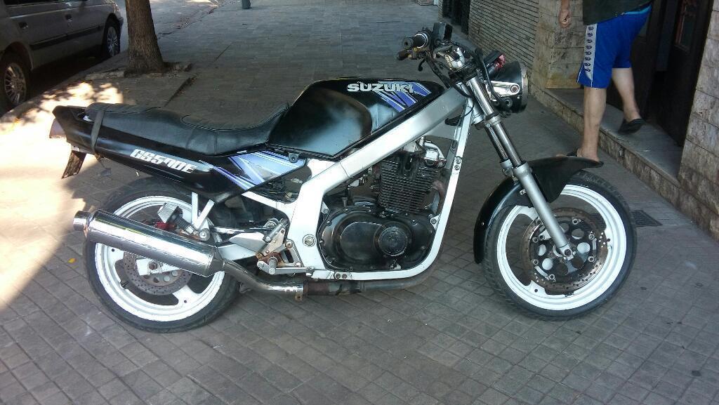 Vendo Suzuki Gs 500e