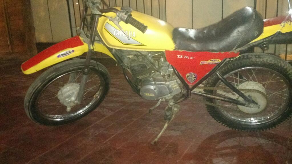 Vendo Moto Yamaha 70cc Excelente Estado