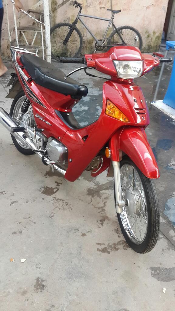 Vendo Honda Wave Modelo 2011 en Muy Buen Estado Todo Los Papeles 08 Firmado Pido 15 Mil