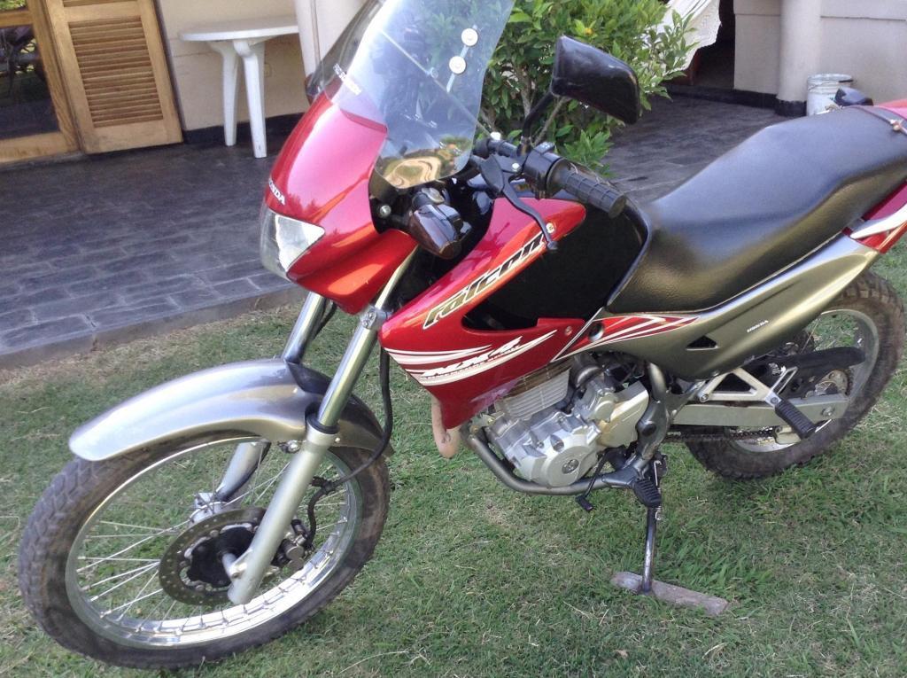 Vendo honda falcon 2010