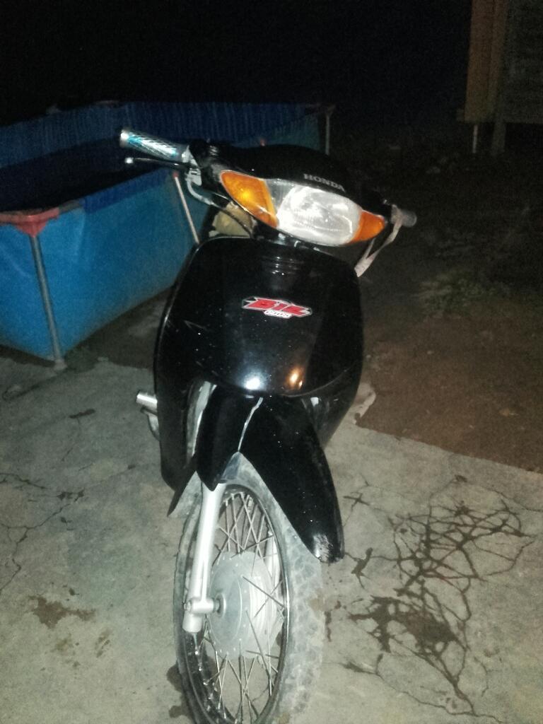 Moto Honda Biz 08