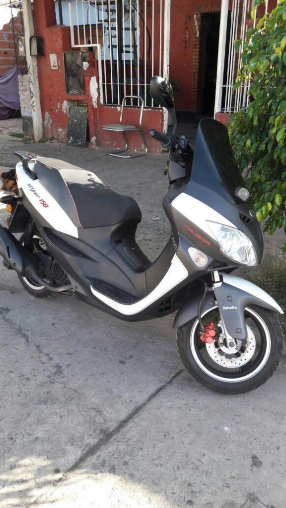Moto Scooter Zanella 150