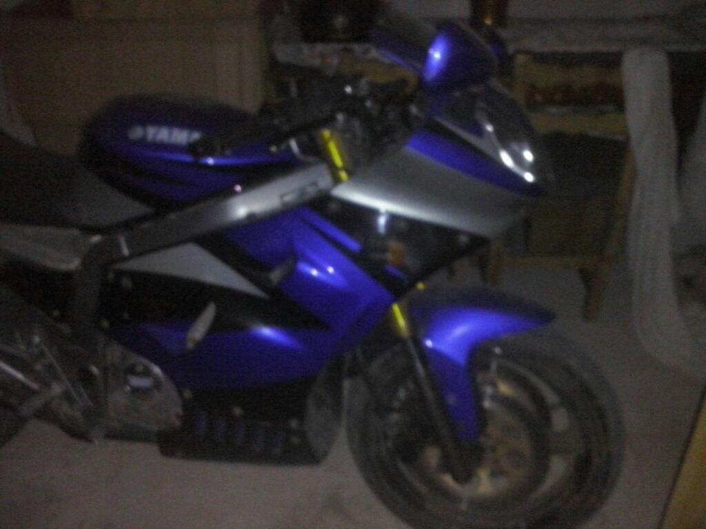 Vendo Moto O Permuto con 2800 Km