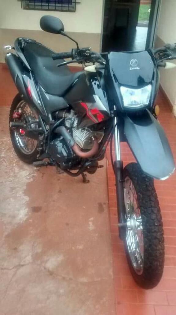 Moto Impecable