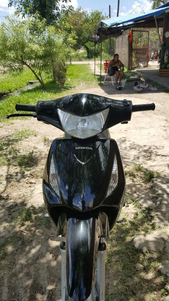 Honda Biz 125 Modelo 2013 sin Detalles