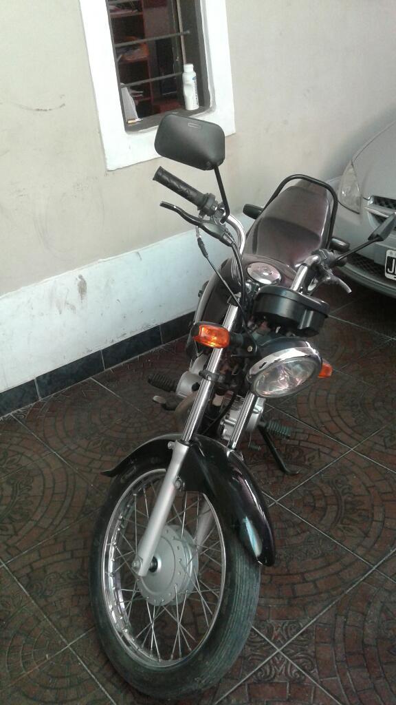 Vendo Honda Cb1 125cc Mod 2014 a 22mil