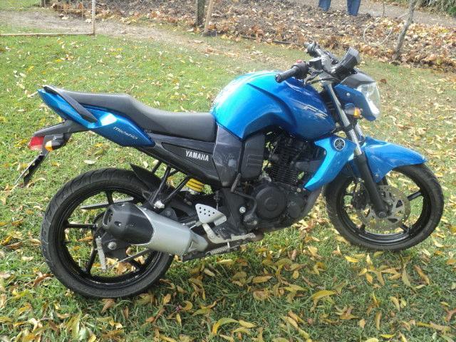 vendo impecable yamaha fz 16,liquido