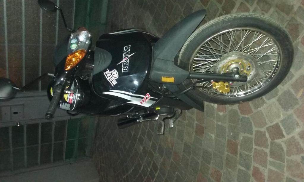 Vendo O Permuto Moto X Moto