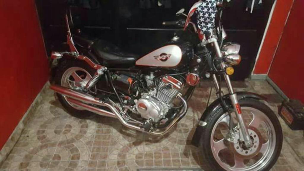 Moto Guerrero Custon